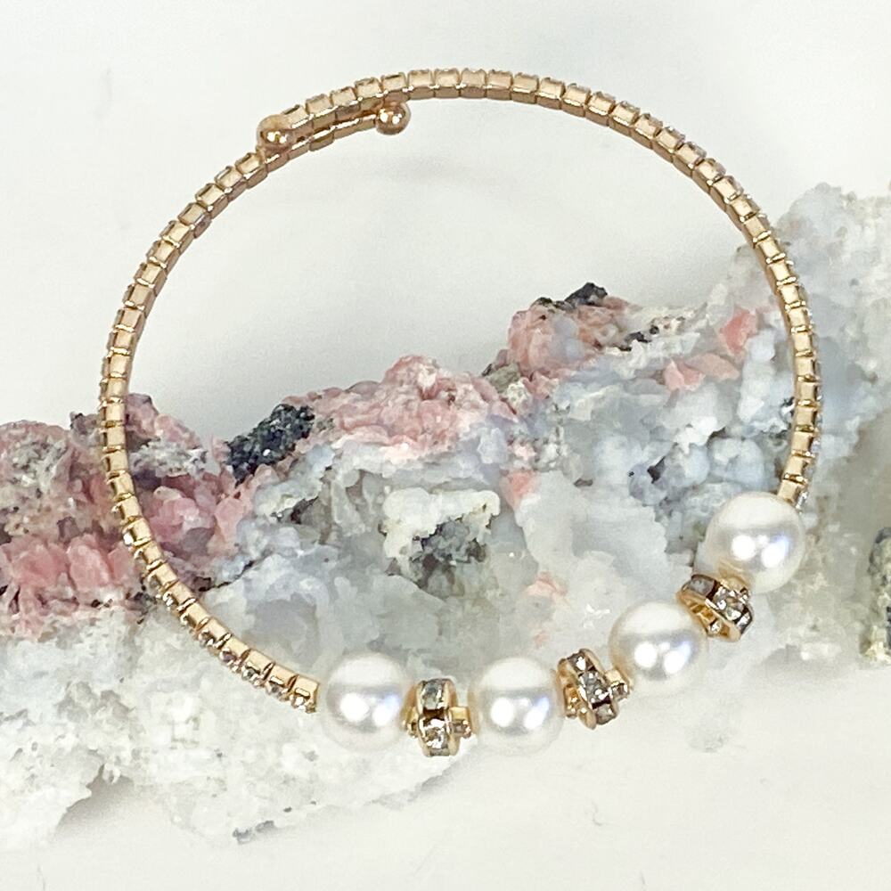 Adjustable Rhinestone Bracelet - Picture 3 of 9